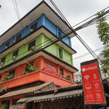 เรดดอร์ซ แอท จาลัน จักซา Hotel จาการ์ตา ภายนอก รูปภาพ